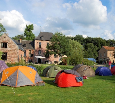 kasteel en tentjes